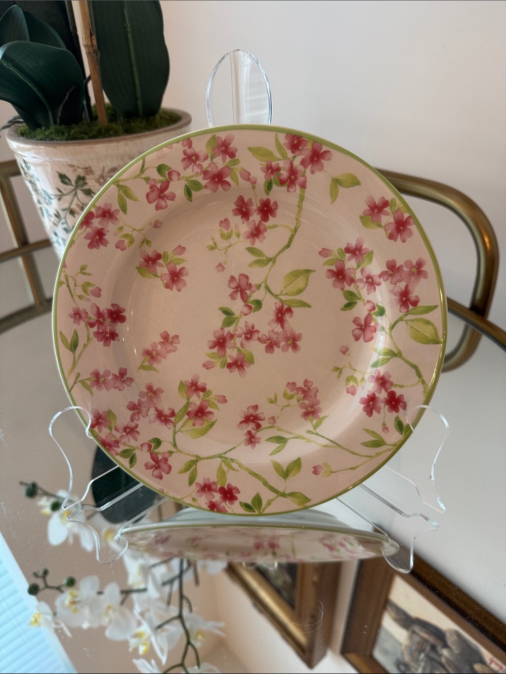 Nantucket Home Floral Plate